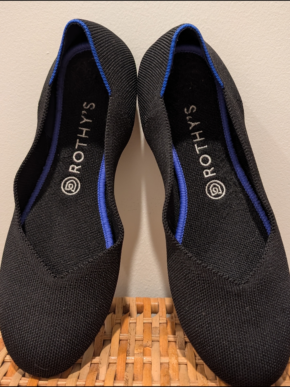 W9.5 Rothy's Black Knit Slip-On Flats with Blue Trim